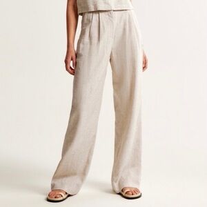Abercrombie & Fitch Wide Leg Linen-Blend Pants in Light Beige